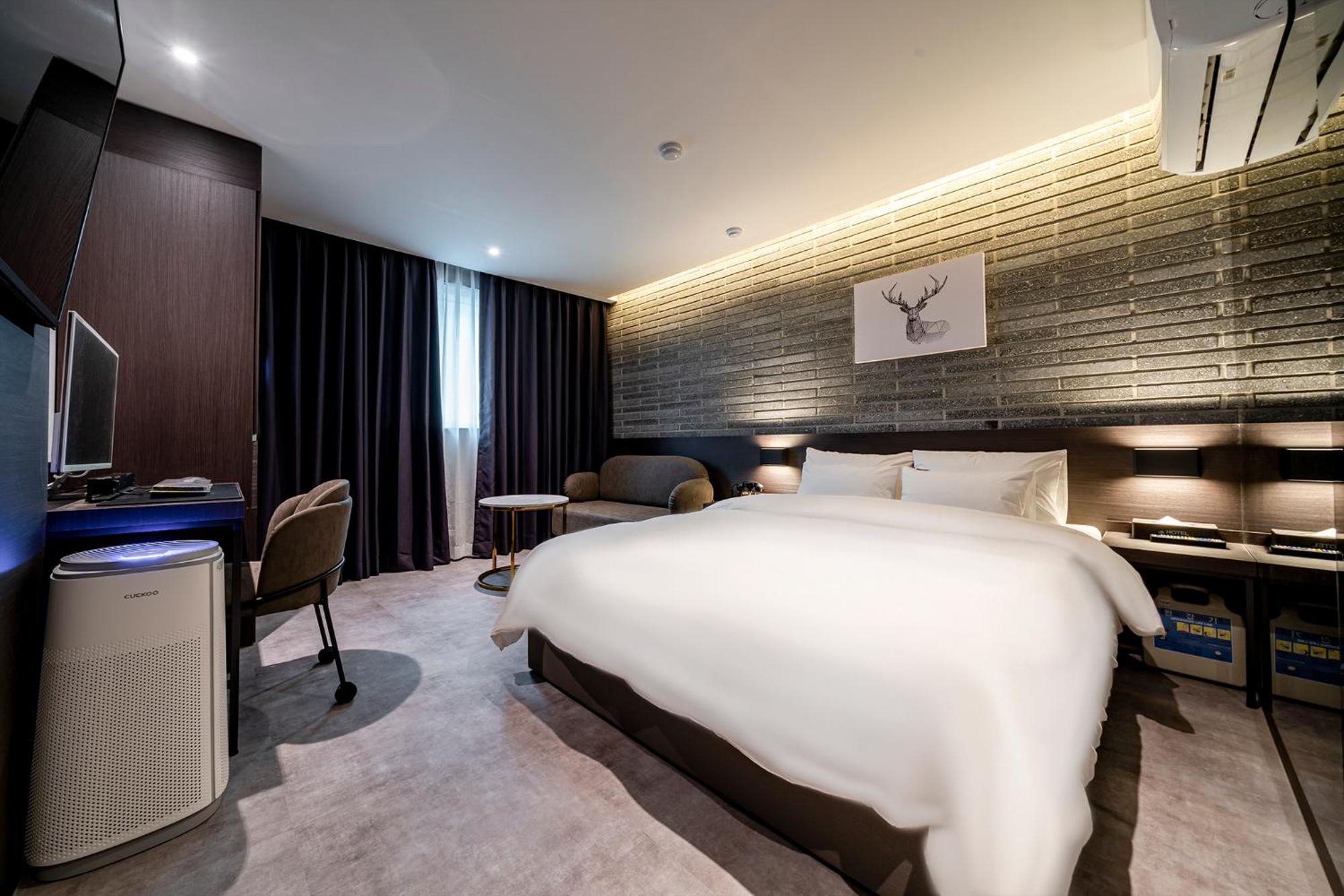 Urban Brown Hotel Chungju City Hall Exterior foto